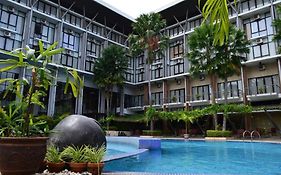 Ratu Hotel Serang